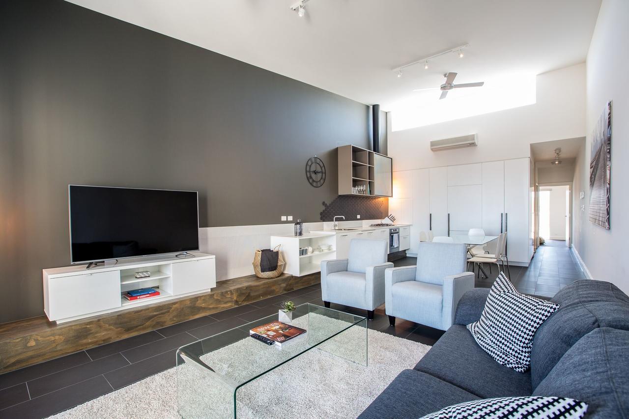 Magnificent Apartment + Free Car Park Near Cbd Аделаида Экстерьер фото